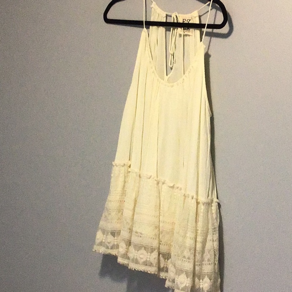 LIGHT YELLOW LACE BOHEMIAN FLOWY TOP